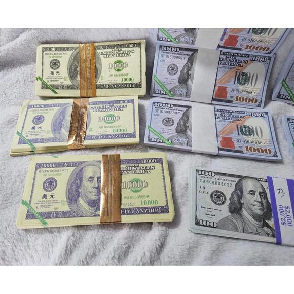 (12 Bundles) New Fake Play Money American $100 $1,000 $10,000 Bills Multicolor - Picture 2 of 12